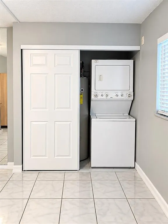 2 bed, 2.0 bath, 1050 sqft, $1,750 — Photo 4
