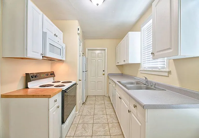 5006 N Bay Ridge Ave — Photo 5