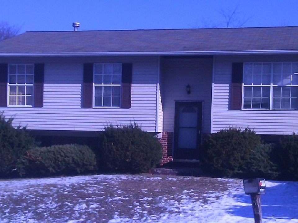 2nd image of 5008 Brookhaven Ct