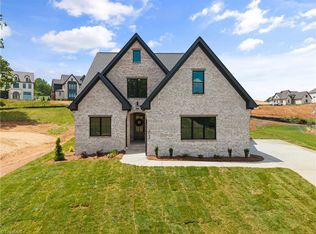 3048 Scarlet Tanager Dr, Winston Salem, NC 27106