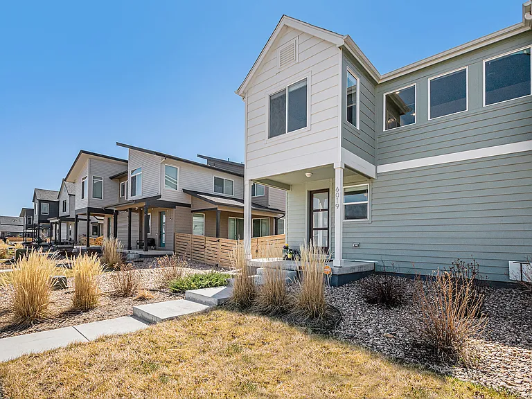 6019 Denys Dr — Photo 4