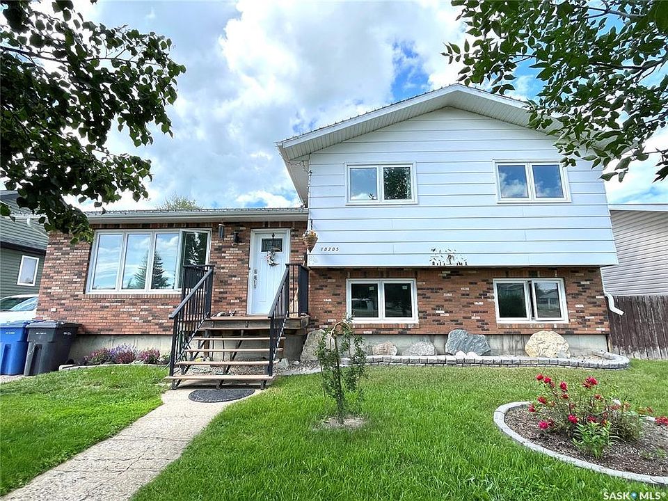 1st image of 10205 Campbell Cres