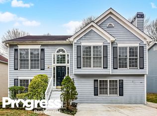 985 Brandon Ln, Stone Mountain, GA 30083