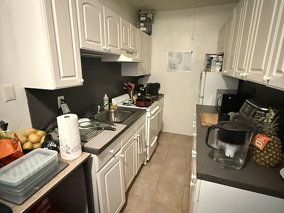 5th image of 123 Park Dr #15