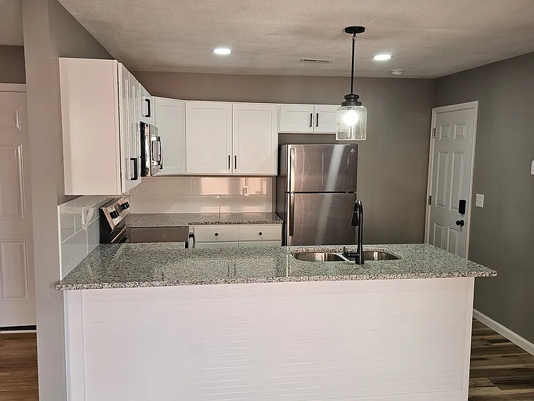 148 Park Ln #25 — Photo 10