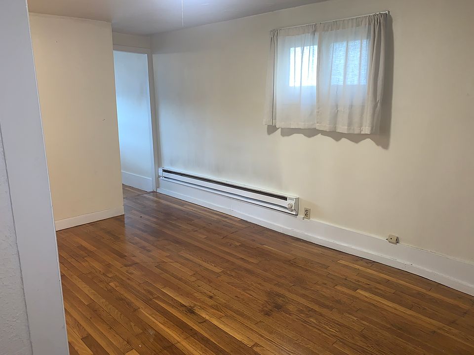1st image of 176 Central St APT 2