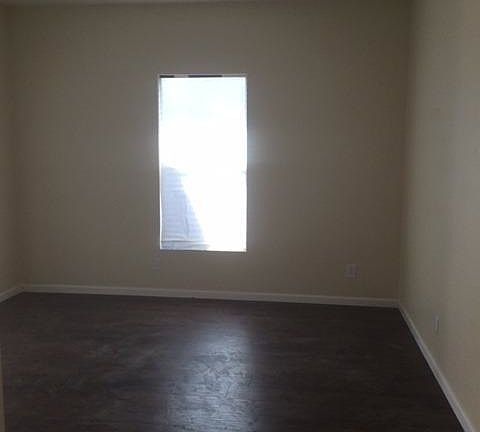 5th image of 1621 S Aurora St