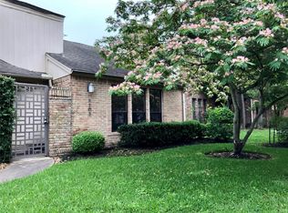 3203 Ashfield Dr, Houston, TX 77082