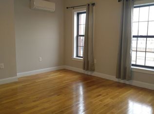 109 Vernon Ave #4, Brooklyn, NY 11206