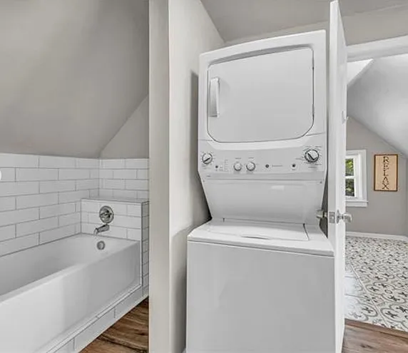 In-unit laundry