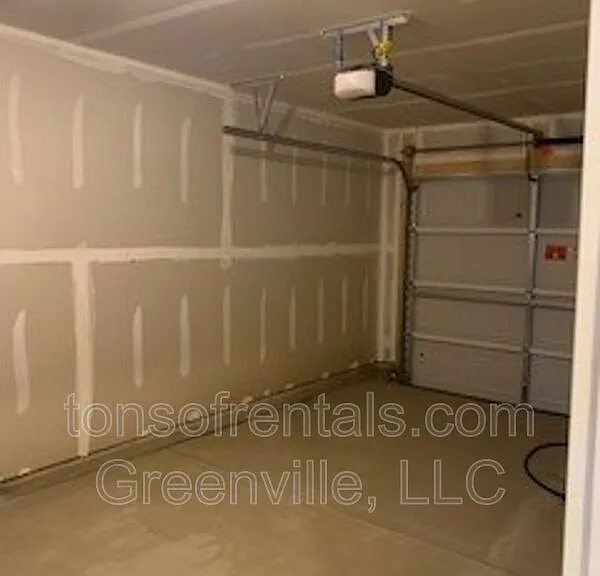 413 Mopar Ln — Photo 19