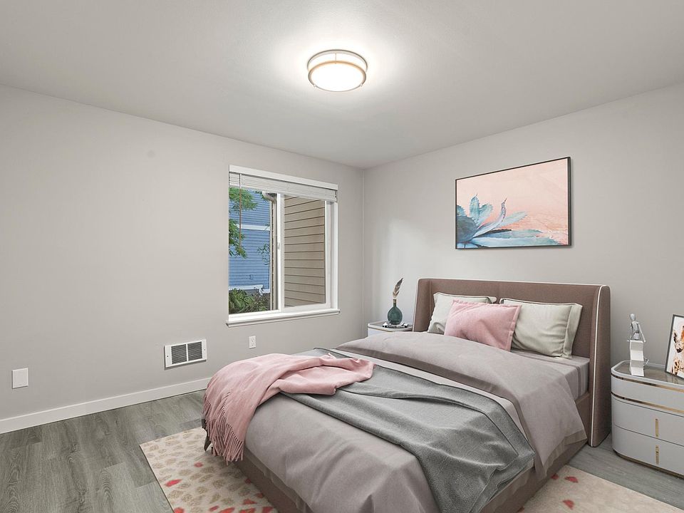 Bedroom #1
