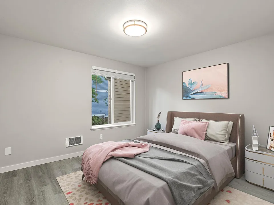 Bedroom #1