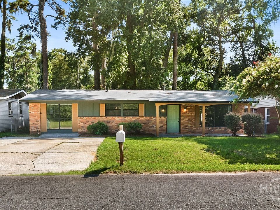 1st image of 2217 Iris Street