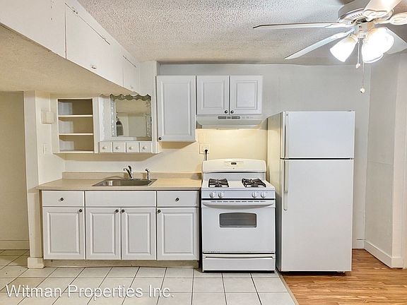 2nd image of 8 Taylor St #11448181