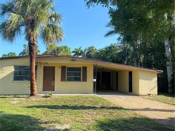 777 Broad AVE S, NAPLES, FL 34102