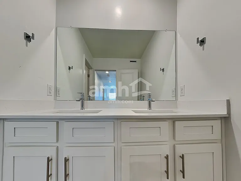 6474 E Corte Piramide — Photo 21
