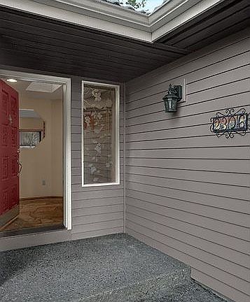3rd image of 2306 33rd Ave SE
