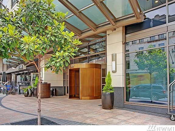 2nd image of 1000 1st Ave Unit 2101
