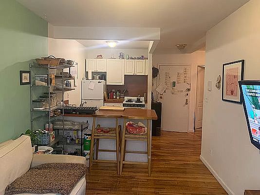 4th image of 375 E 10th St #2
