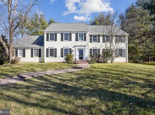 9700 Mossy Stone Ct, Vienna, VA 22182