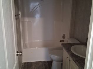 1019 W Main St #12, Olney, IL 62450