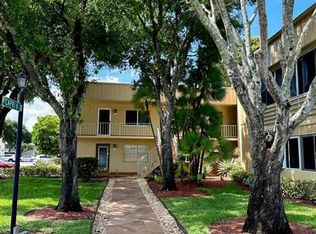 527 Capri Pl #K, Delray Beach, FL 33484