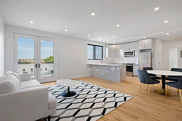 Rented by Bravado Real Estate LLC | media 2