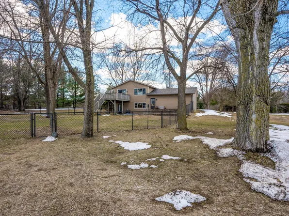 34151 Elmcrest Ave, Stacy, MN 55079