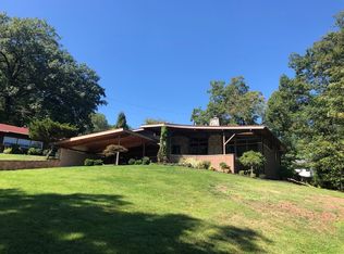 13 Tynes Ln, Huntington, WV 25705