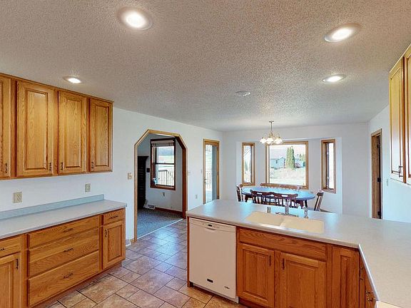 2nd image of 21406 Sheila Ln