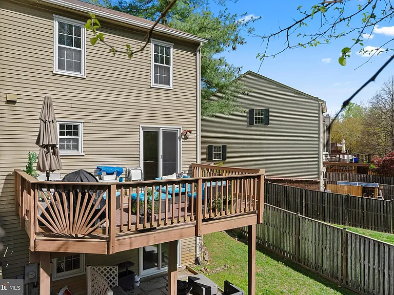 10267 Green Holly Ter — Photo 42