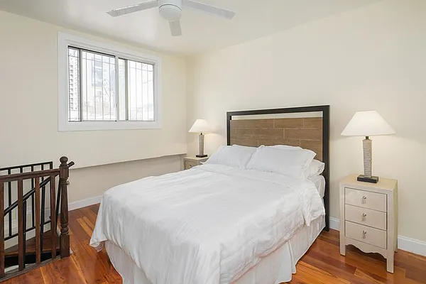 Sold by Park Property Advisors | media 13