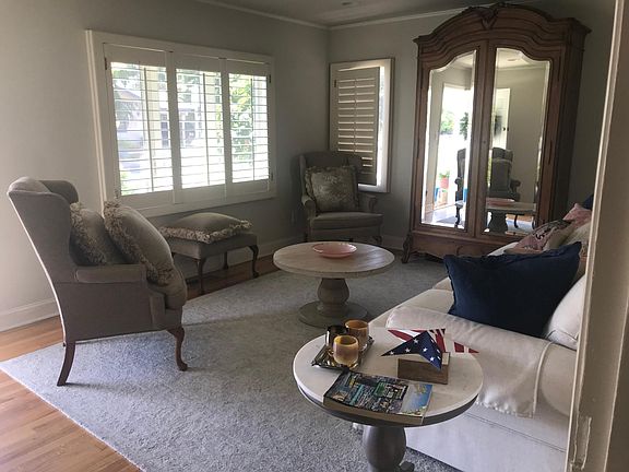 2nd image of 10360 Orange Ave