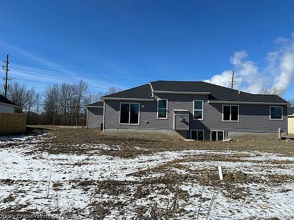 4445 River Rd, East China, MI 48054 | MLS #20240001598 | Zillow