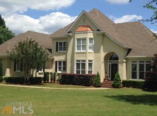 110 Pebble Beach Dr, Fayetteville, GA 30215