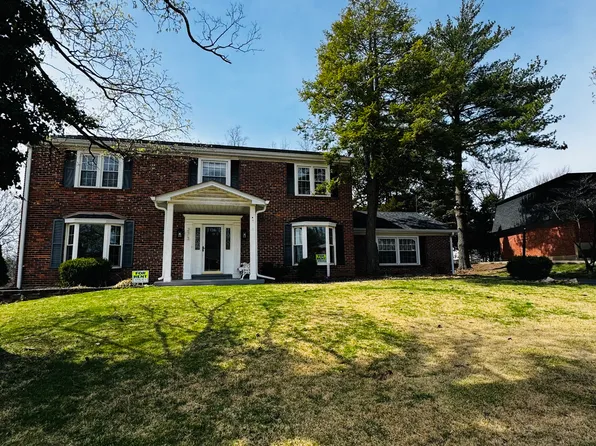 273 San Angelo Dr, Chesterfield, MO 63017