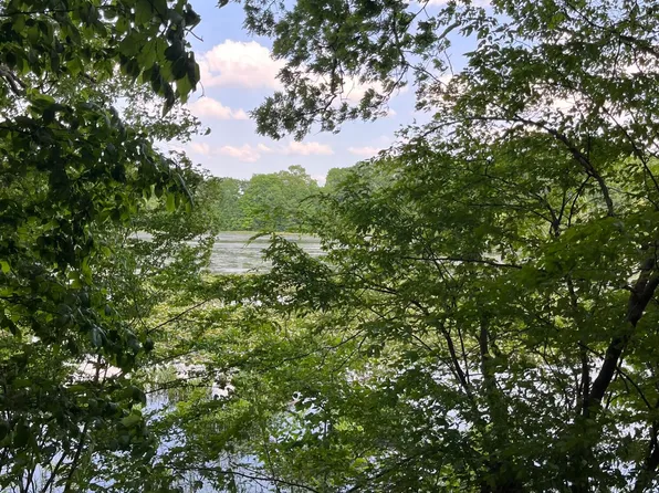 Cygnet Dr #8, Otsego, MI 49078