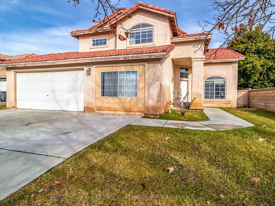1st image of 1135 Amorosa Dr