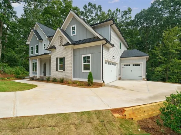 5775 Meadow Park Ct, Jefferson, GA 30549