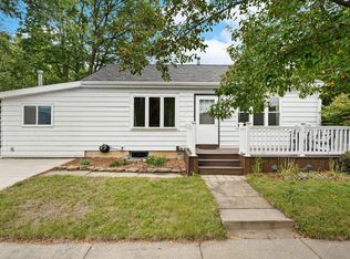 3642 Dennett Dr, Madison, WI 53714