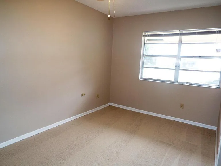 1268 Pinetta Cir — Photo 16