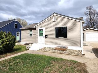 808 5th St NE, Staples, MN 56479