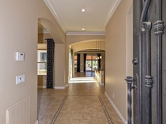 5th image of 30136 N 129TH Glen