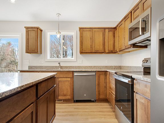 Very Nice Kitchen With GE "Slate" Colored Kitchen Appliances.