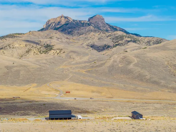 30 Skull Creek Dr, Cody, WY 82414