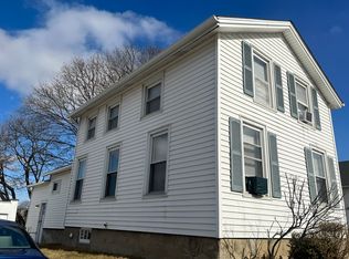 220 Dexter Ave, Elgin, IL 60120