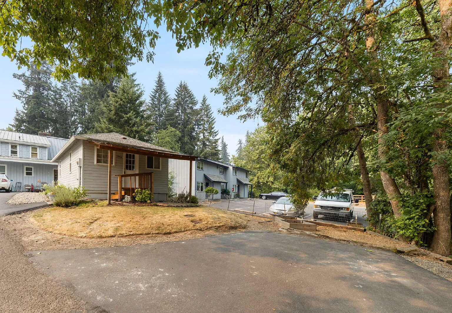 1 bed, 1.0 bath, $1,200 — Photo 1