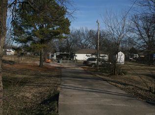 9755 S Frankoma Rd, Sapulpa, OK 74066