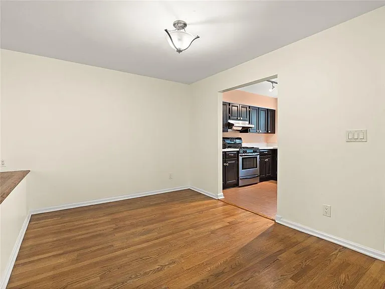 206 6th St NE #206 — Photo 5